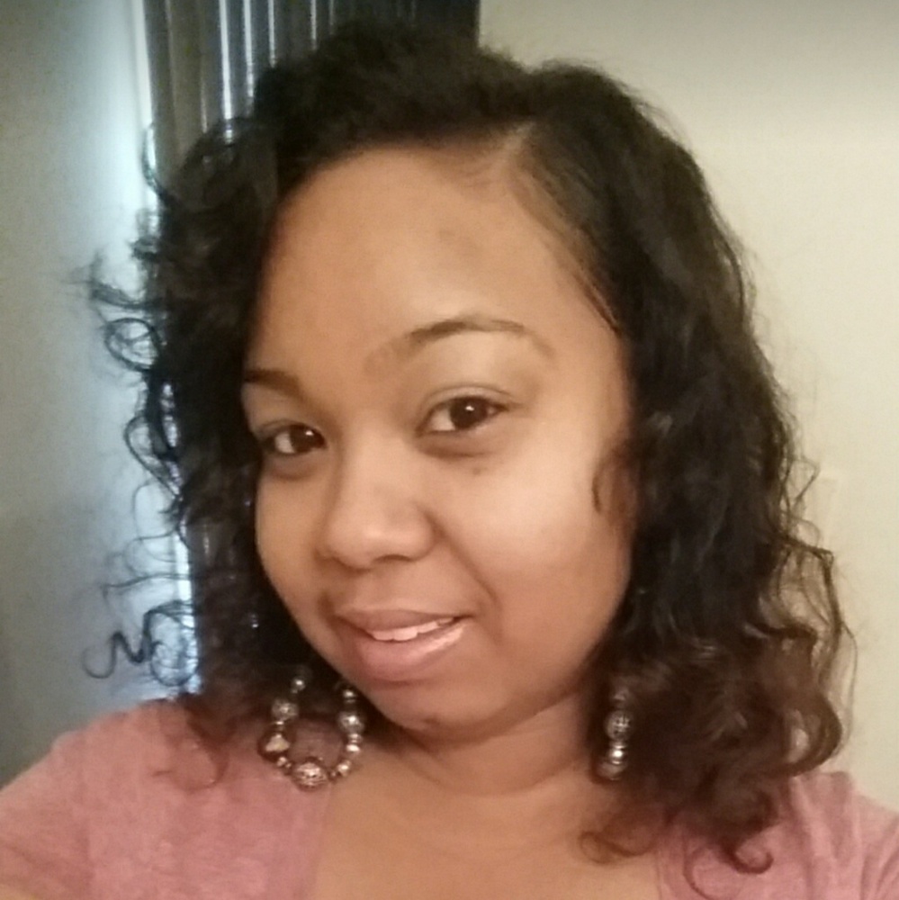 Meet your Posher, Teesha